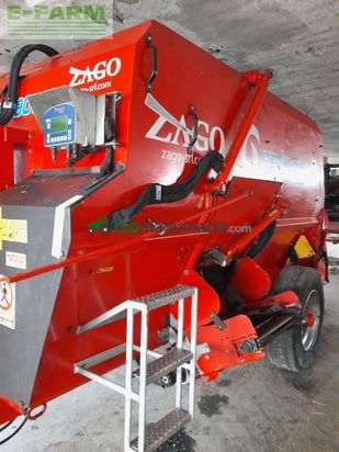 Remolqu esparcidor - Zago - sabre 90wt