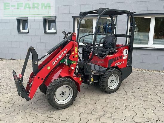 Minicargadora - Schaffer - 2024