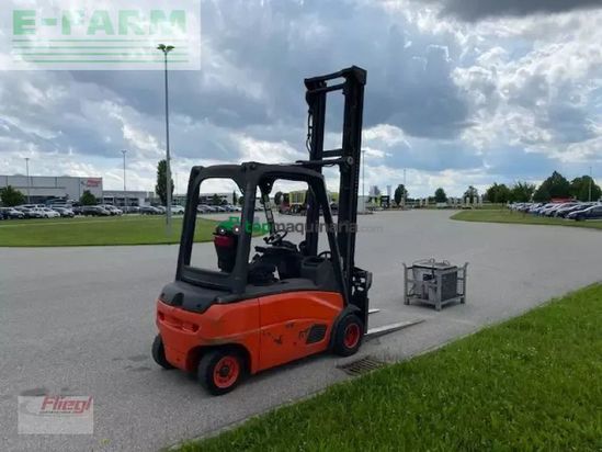 Elevadora - Linde - e20 pl 01