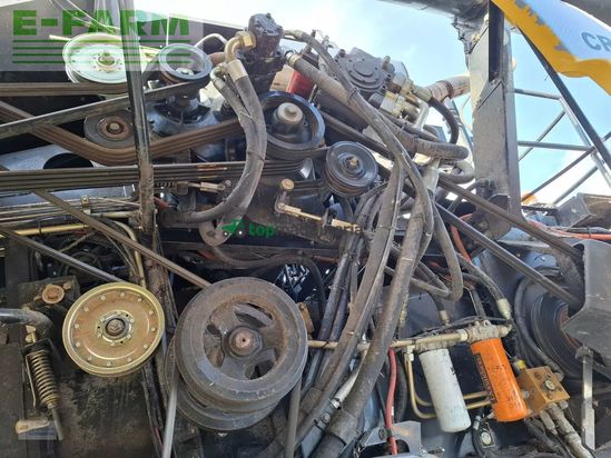 Cosechadora de Cereal - New Holland - cr 9060 / cr9060