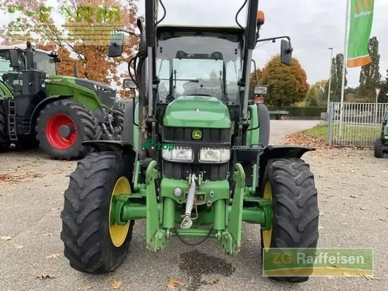 Tractor agrícola - John Deere - 5820