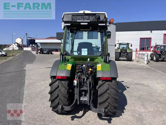 Tractor agrícola - Fendt - 211 vario f profi+ (gen3)