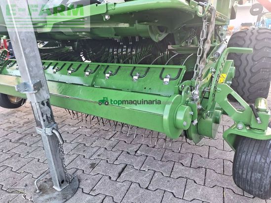 Empacadora gigant - Krone - comprima v 150 xc plus 17 messer