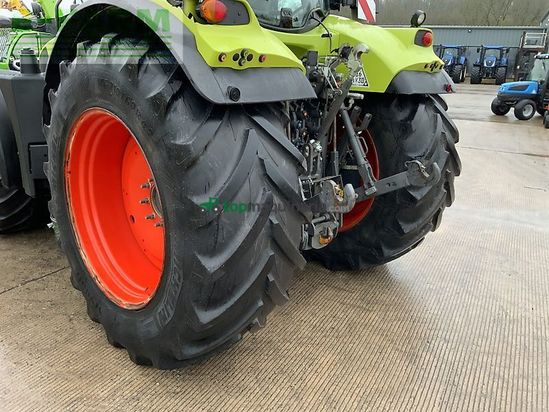 Tractor agrícola - Claas - arion 650 tractor (st25369)