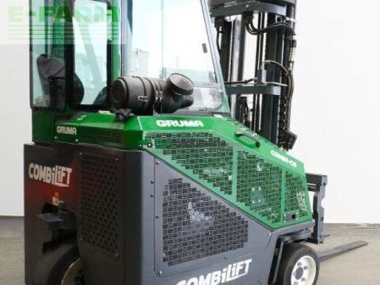 Elevadora - Combilift - cb2500lpg