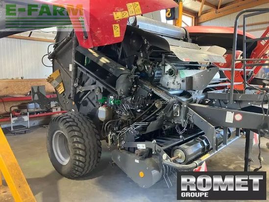 Empacadora gigant - Massey Ferguson - 4180 v xtra