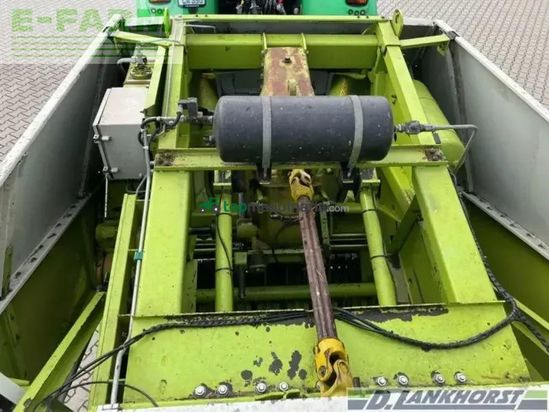 Empacadora gigant - Claas - quadrant 2200 rc