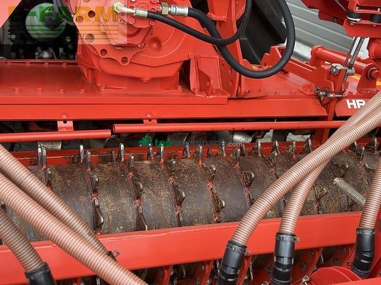 Sembradora - Kuhn - venta al 302 24 + hr 3004 d