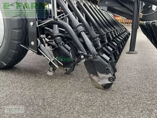 Grada rotativa - Regent - orbit- m 3000 und vitasem 300 drillmaschine