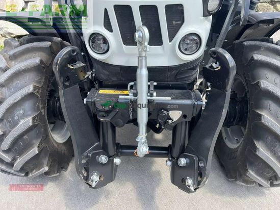 Tractor agrícola - Steyr - plus 4090 mit hauer frontlader