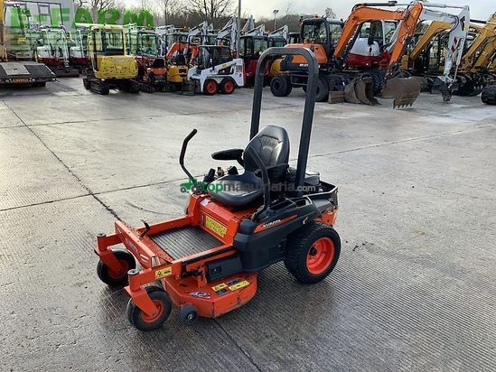 Tractor agrícola - Kubota - z122r skid steer mower (st25275)