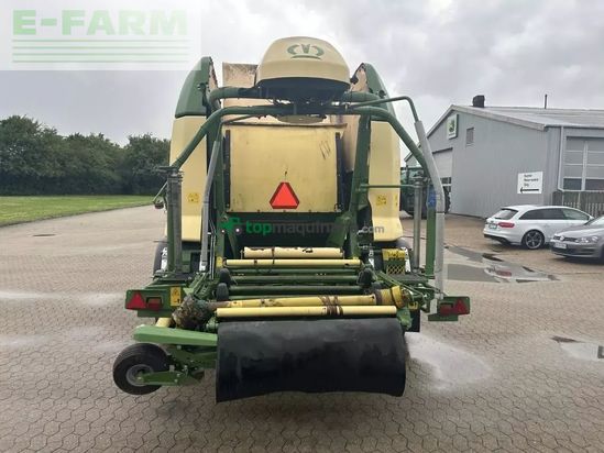 Empacadora gigant - Krone - cf155 xc extreme