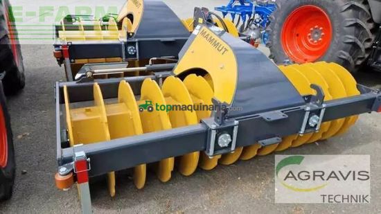 Esparcidor - Mammut - silagewalze silo kompakt sk 300 h