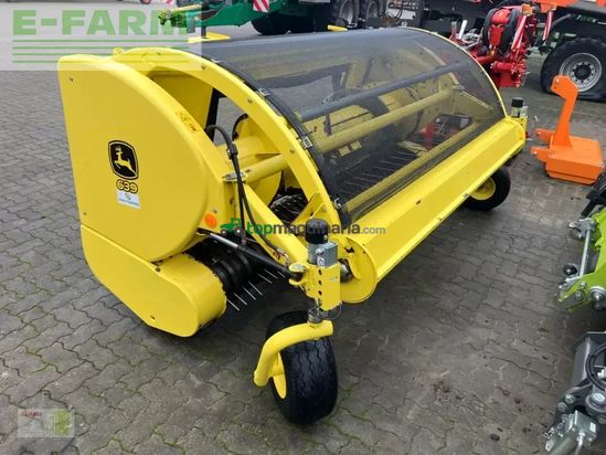 Cosechadora de Cereal - John Deere - 8300i