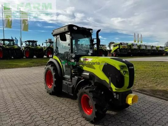 Tractor agrícola - Claas - nexos 240 s stage v