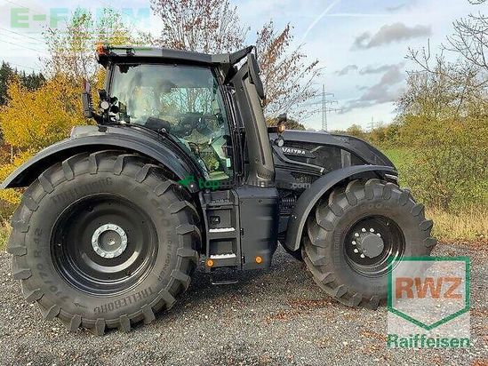 Tractor agrícola - Valtra - q305