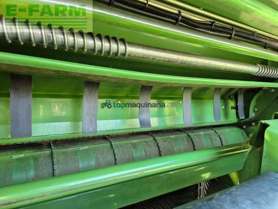 Empacadora gigant - Krone - comprima v150 rundballenpresse