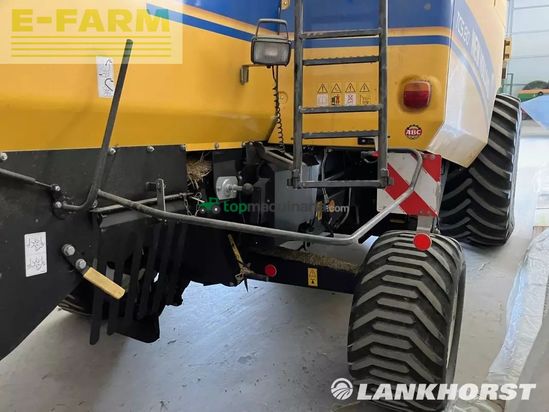 Cosechadora de Cereal - New Holland - tc5.80
