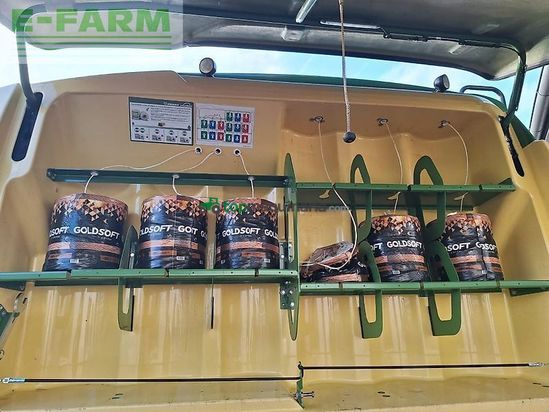 Empacadora gigant - Krone - big pack 1270 vc