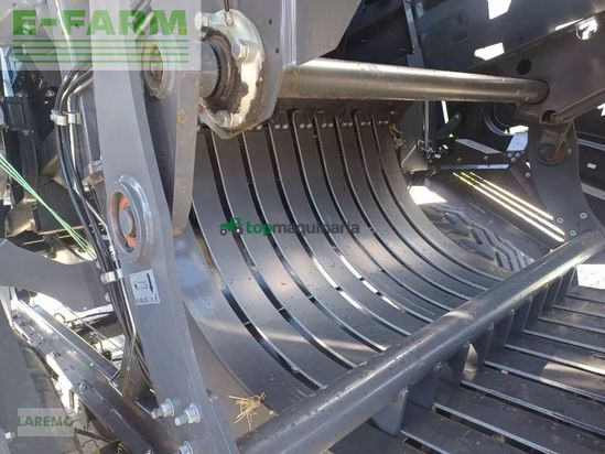 Empacadora gigant - Claas - quadrant 5300 fc evolution