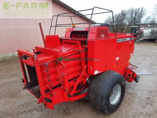 Empacadora gigant - Massey Ferguson - 190