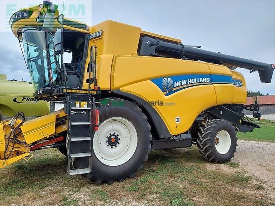 Cosechadora de Cereal - New Holland - cx 8.70