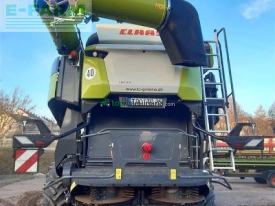 Cosechadora de Cereal - Claas - geb. mähdrescher lexion 8700tt