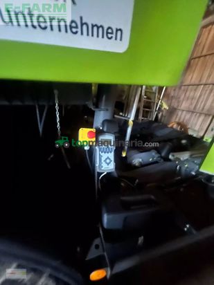 Empacadora gigant - Claas - rollant 454 rc uniwrap