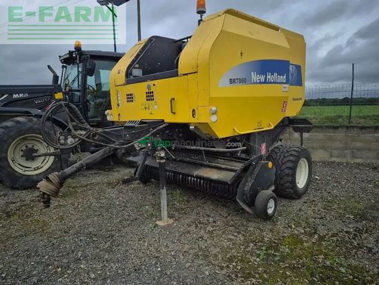 Empacadora gigant - New Holland - br7060