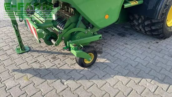 Empacadora gigant - John Deere - c441r