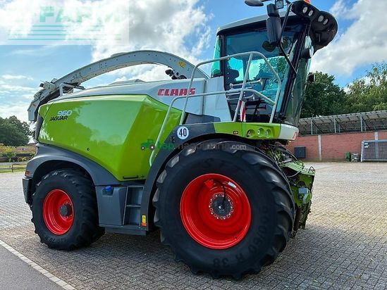 Cosechadora de Cereal - Claas - jaguar 950 inkl. orbis 750 pu 300