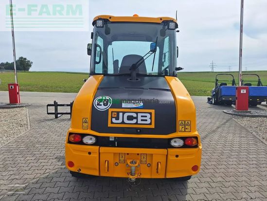 Telescopica - JCB - 407 sv