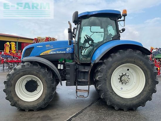 Tractor agrícola - New Holland - t7050