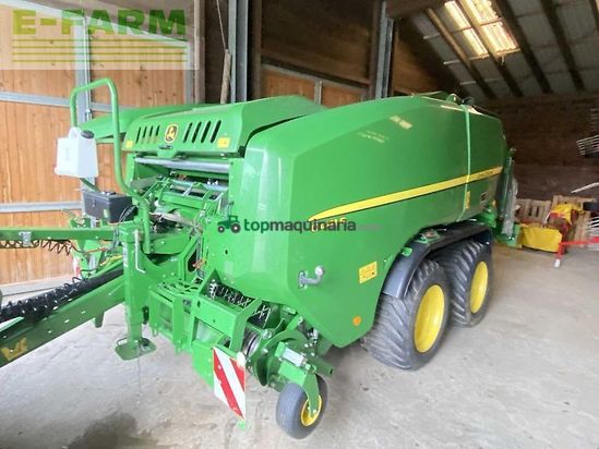 Empacadora gigant - John Deere - c441r folienbindung