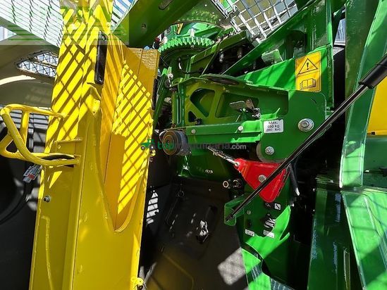 Cosechadora de Cereal - John Deere - 8400i premium used