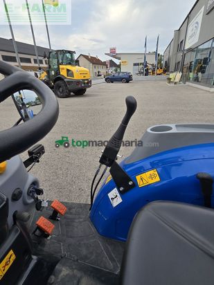 Tractor agrícola - New Holland - boomer 35