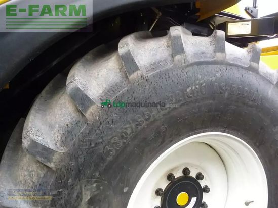 Cosechadora de Cereal - New Holland - ch7.70 stage 5