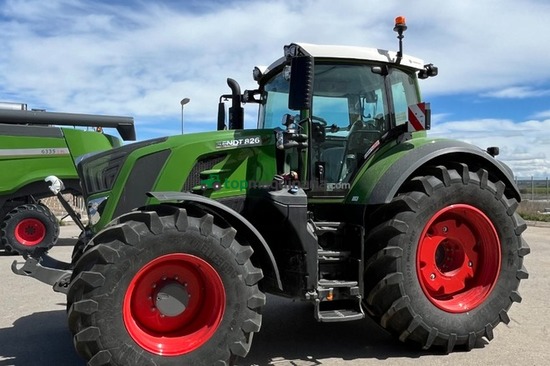 Tractor agrícola FENDT 826 VARIO S4 PROFI+