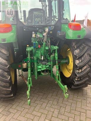 Tractor agrícola - John Deere - 5100r