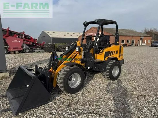 Minicargadora - Schaffer - 2430s elite