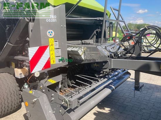 Empacadora gigant - Claas - rollant 520 rc