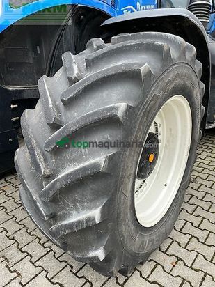 Tractor agrícola - New Holland - t8.435 uc UC