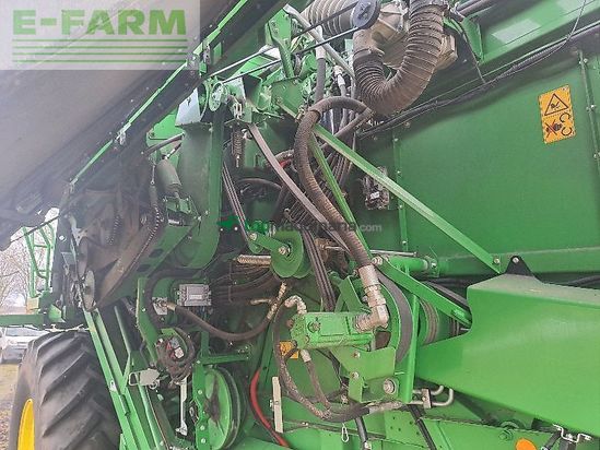 Cosechadora de Cereal - John Deere - w650