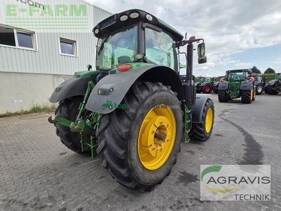 Tractor agrícola - John Deere - 6215 r
