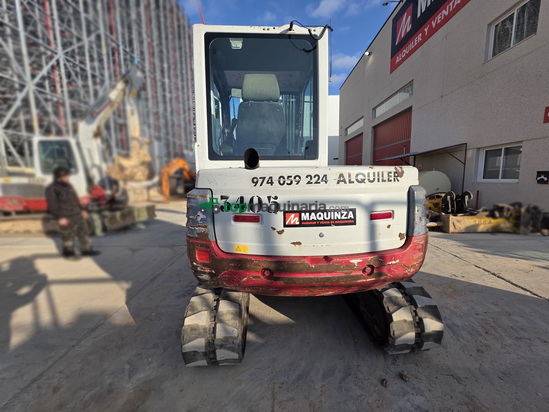 Miniexcavadora TAKEUCHI TB250