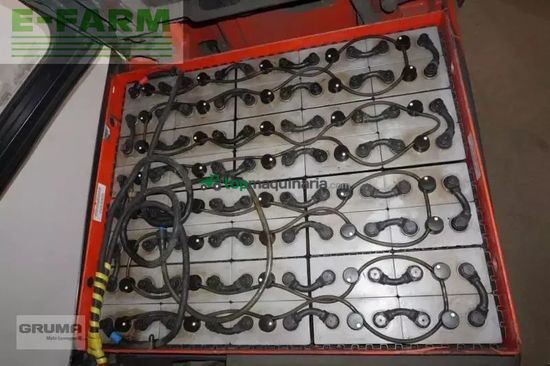 Elevadora - Linde - e 35 hl 387