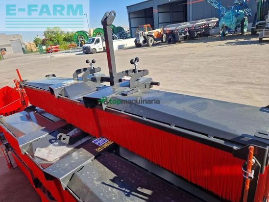 Tractor agrícola -  - balai pousseur bp7