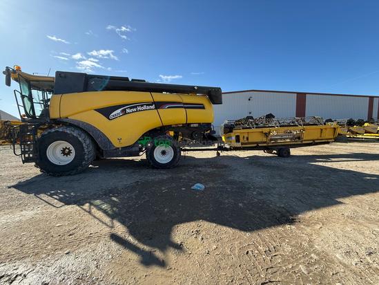 Cosechadora de Cereal - New Holland - CX820 SL