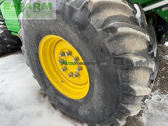Cosechadora de Cereal - John Deere - s690i
