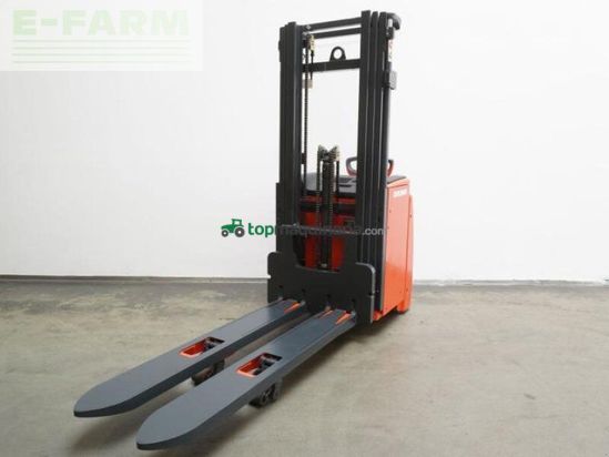 Elevadora - Linde - l 20 i 1173